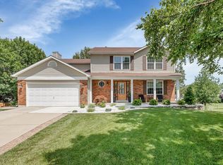 13 Tupelo Parc Ct, O'Fallon, MO 63368