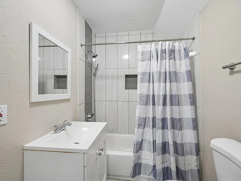 3817 Palm St — Photo 12