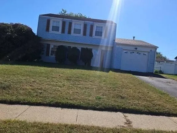 33 Trescott Ln, Willingboro, NJ 08046