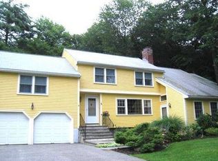3 Beverly Rd, Bedford, MA 01730