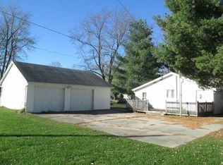 719 N 5th St, Plymouth, IN 46563