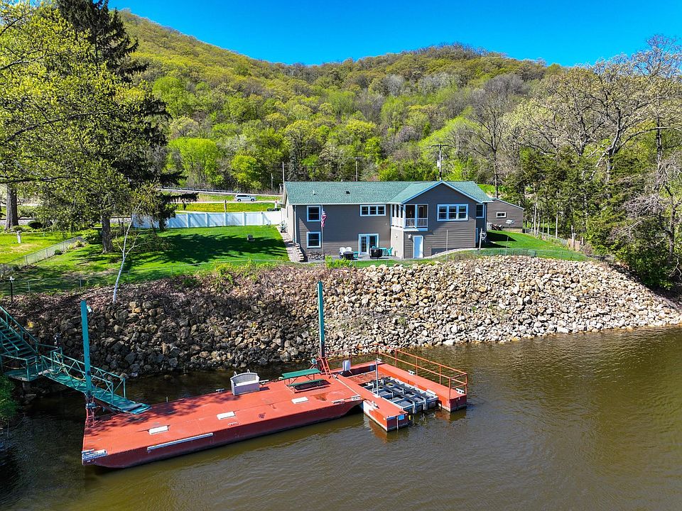 1st image of 25518 Pelican Ln