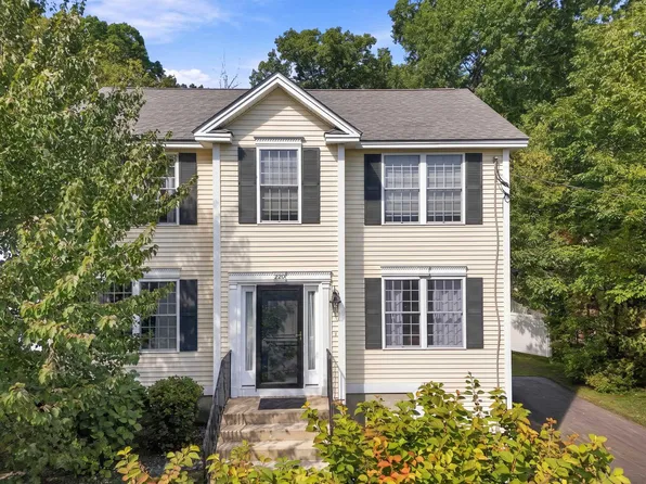 220 Arah Street, Manchester, NH 03104