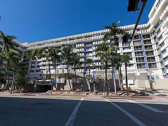 2nd image of 800 West Ave APT 206