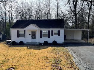 153 Mimosa St, Camden, TN 38320