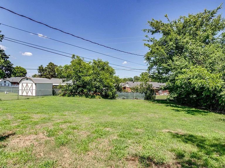 3516 Mount Pleasant Dr — Photo 40