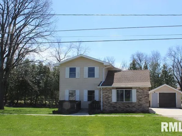 241 E Garfield St, Kewanee, IL 61443