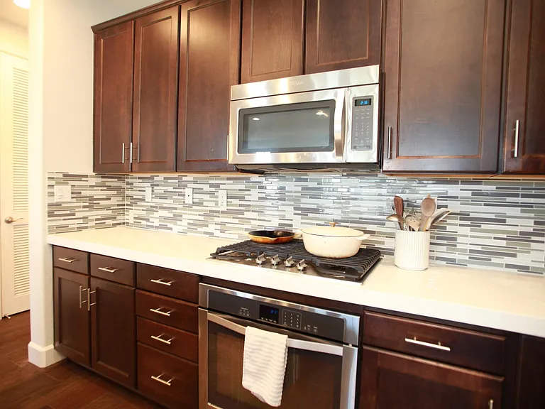 642 Bair Island Rd #1011 — Photo 10