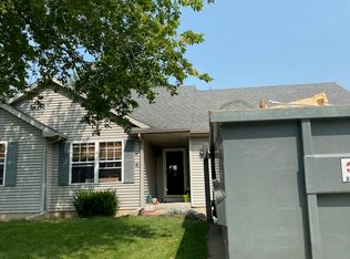 3058 Mandarin Grove Ln, Kalamazoo, MI 49004