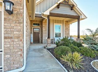 3233 Briargate Rd, Edmond, OK 73034