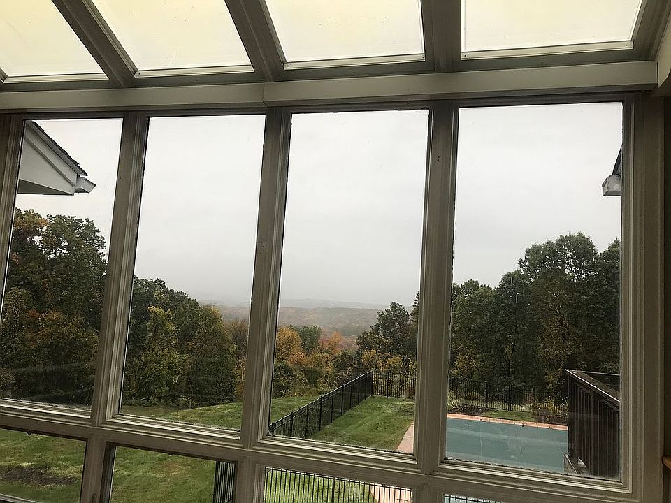 2nd image of 20 Hilltop Rd