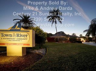 1064 Deep Lagoon Ln, Fort Myers, FL 33919