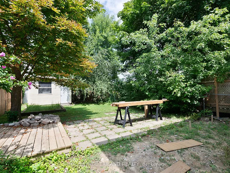 16 Inverary Rd #LOWER — Photo 14