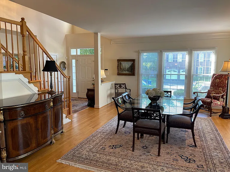6915 Bonheim Ct — Photo 5