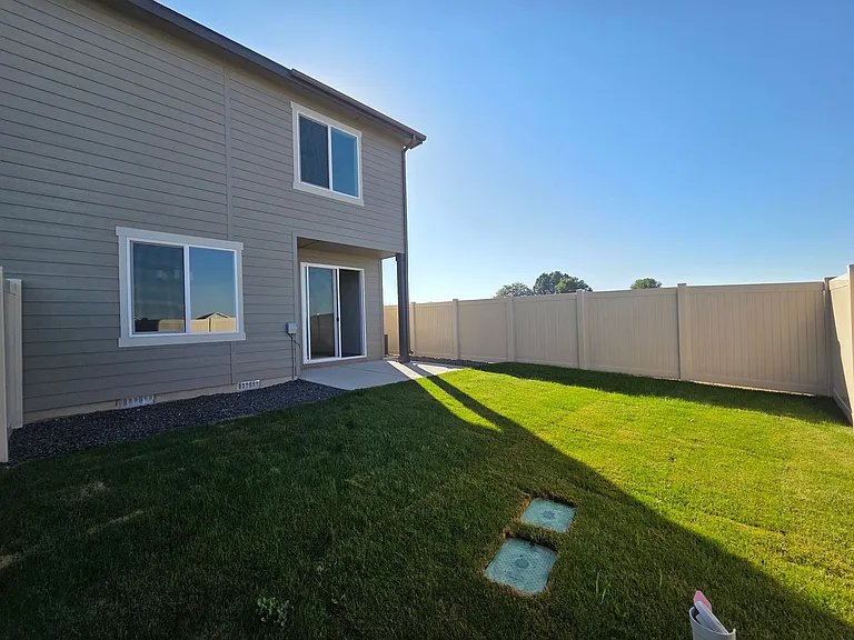 363 Eden Rose St — Photo 22