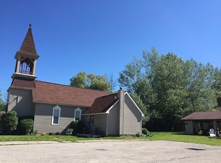 145 Rivershore Dr, Elk Rapids, MI 49629