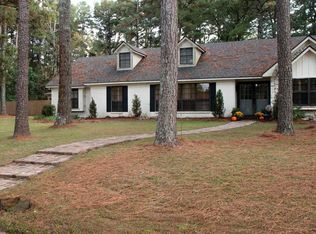 411 E 19th St, Hope, AR 71801