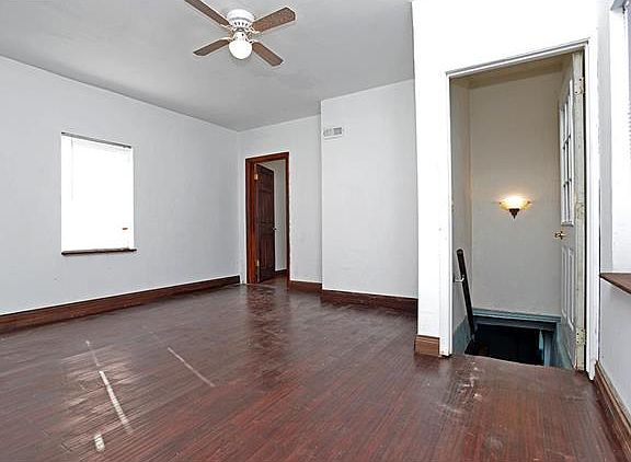 4th image of 743 Dammert Ave