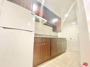 301 N Sycamore Ave #1A, Los Angeles, CA 90036