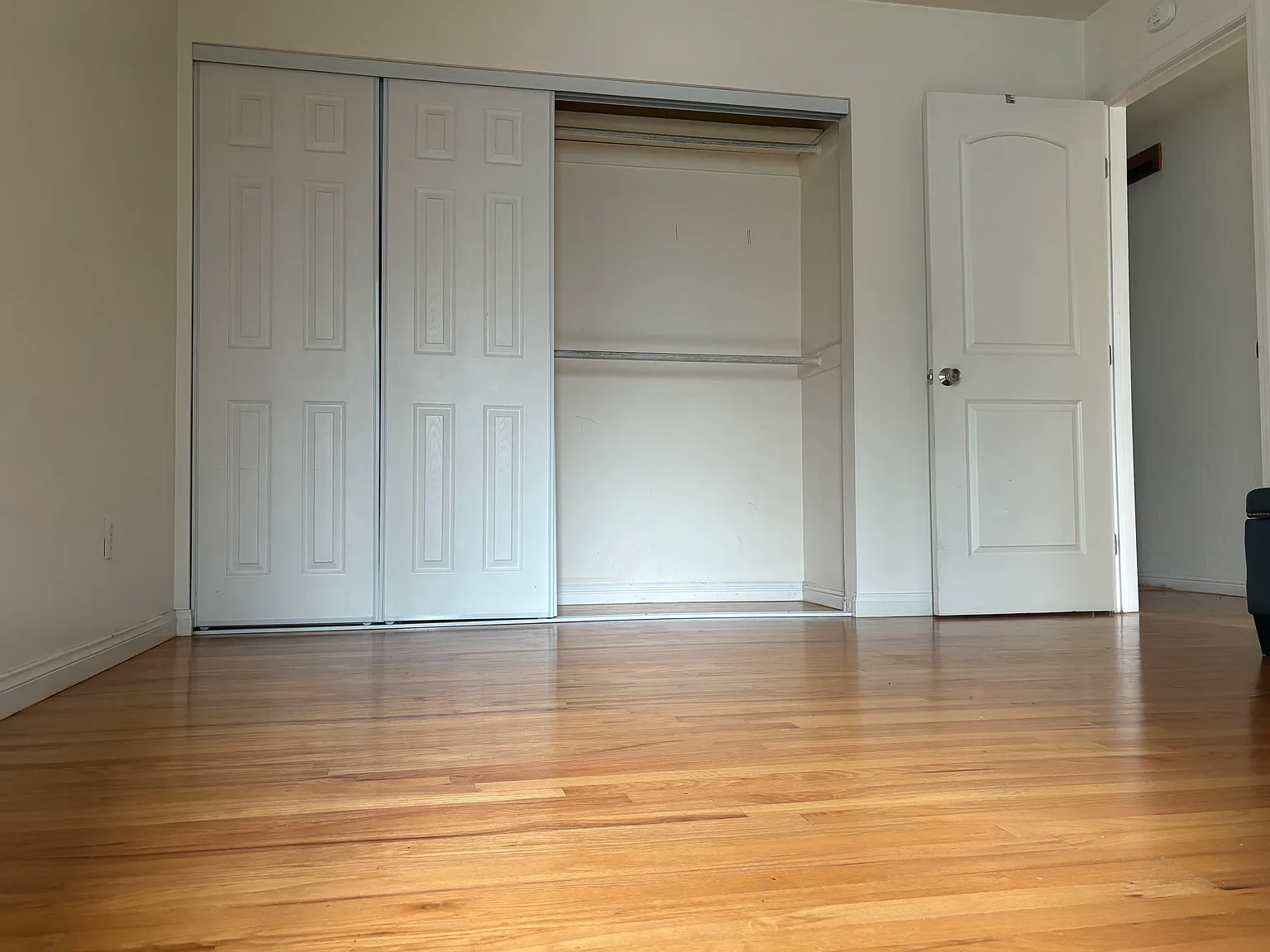 3 bed, 1110 sqft, $1,600 — Photo 2
