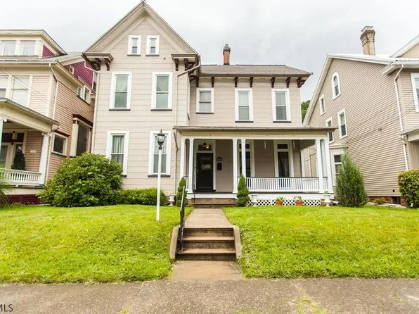 1105 Lincoln Ave, Tyrone, PA 16686