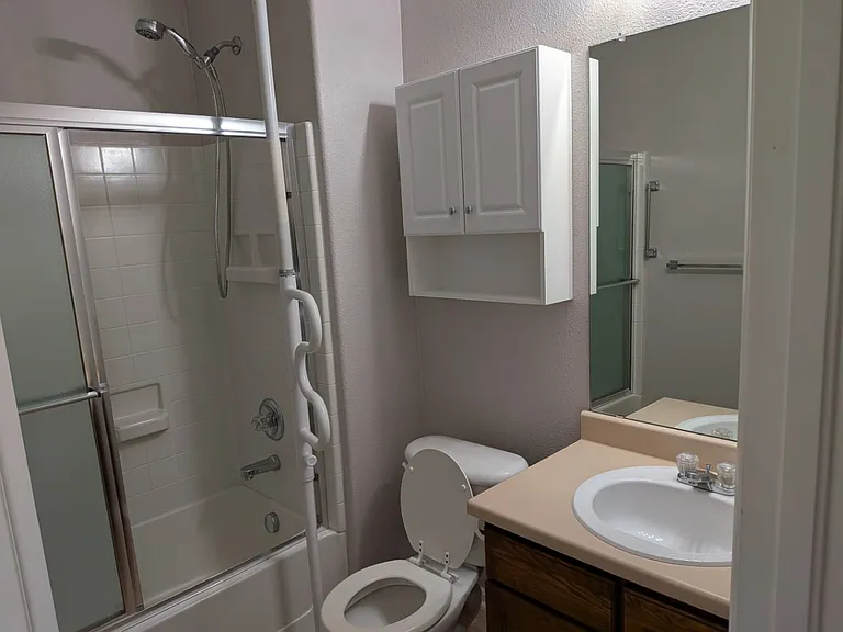 2nd full bathroom