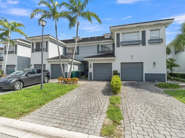 3578 NW 13th St, Lauderhill, FL 33311