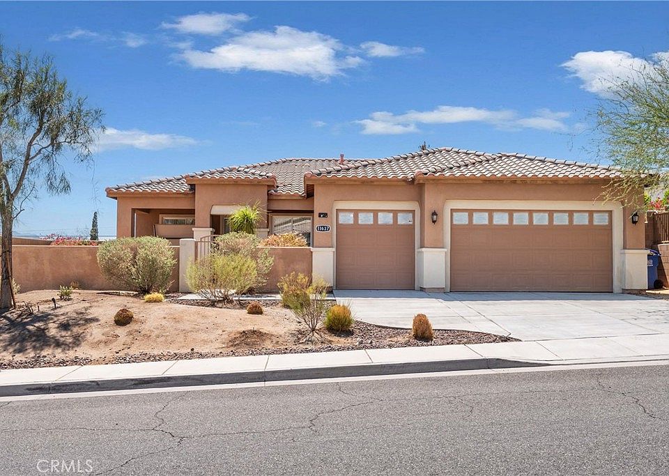 1st image of 11637 Pomelo Dr