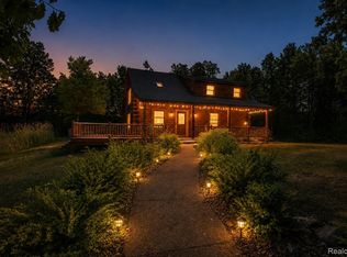 5432 N Seven Mile Rd, Pinconning, MI 48650