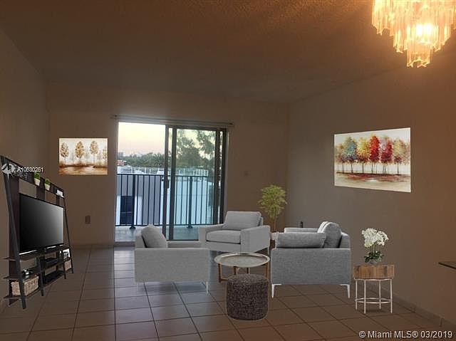 1st image of 1000 Michigan Ave APT 502