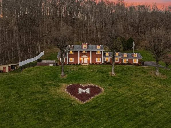 182 Scratchers Run Rd, Fairmont, WV 26554