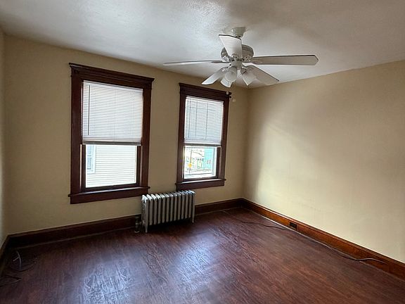 5th image of 63 Nicholson St APT B