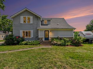 34 S Main St, Casnovia, MI 49318