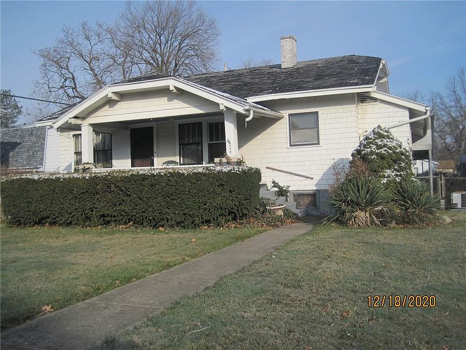 1st image of 803 W Voorhees St