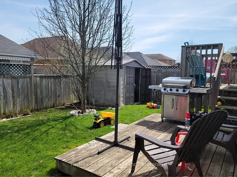 24 Beall St — Photo 15
