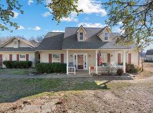 610 Newsom Mound Rd, Weatherford, TX 76085