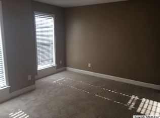 107 Hickory Glen Cir, Huntsville, AL 35811