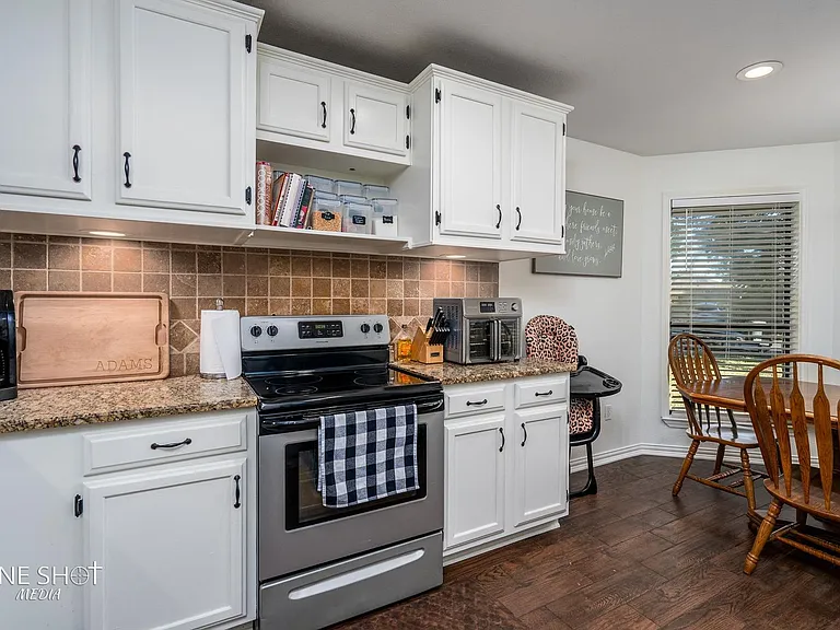 5081 Velta Ln — Photo 15