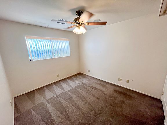 5th image of 420 N Villa Ct Unit 115