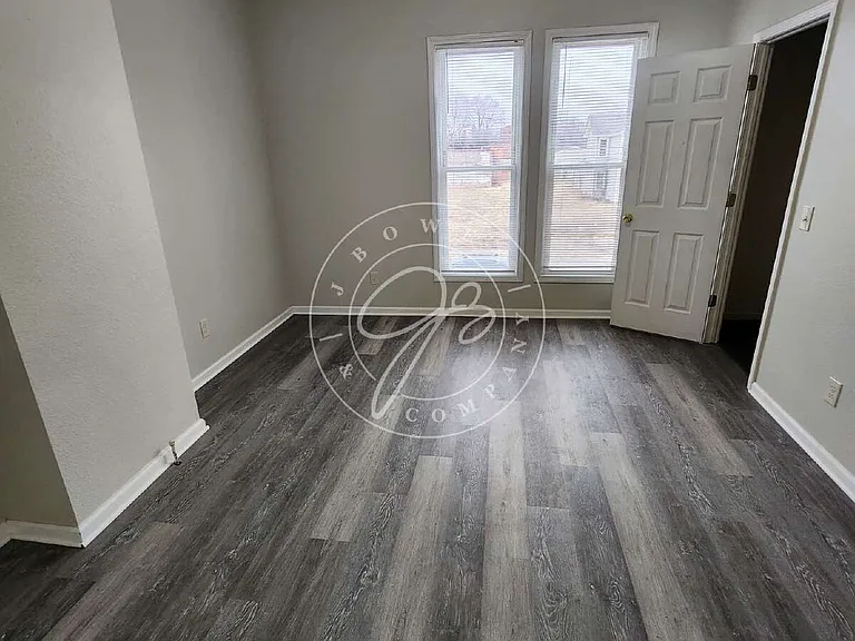 1465 Milburn Ave #1/2 — Photo 9