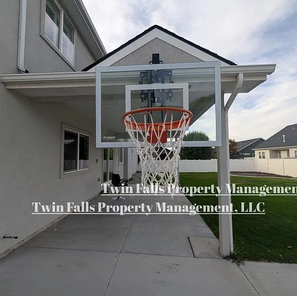 768 Sun Peak Way — Photo 59