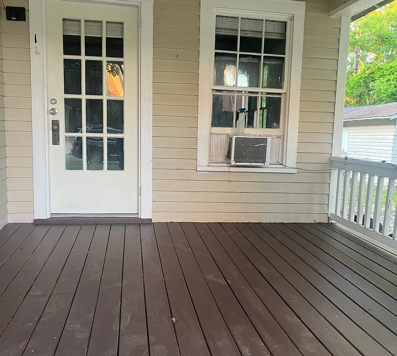 1302 E Lee St — Photo 3