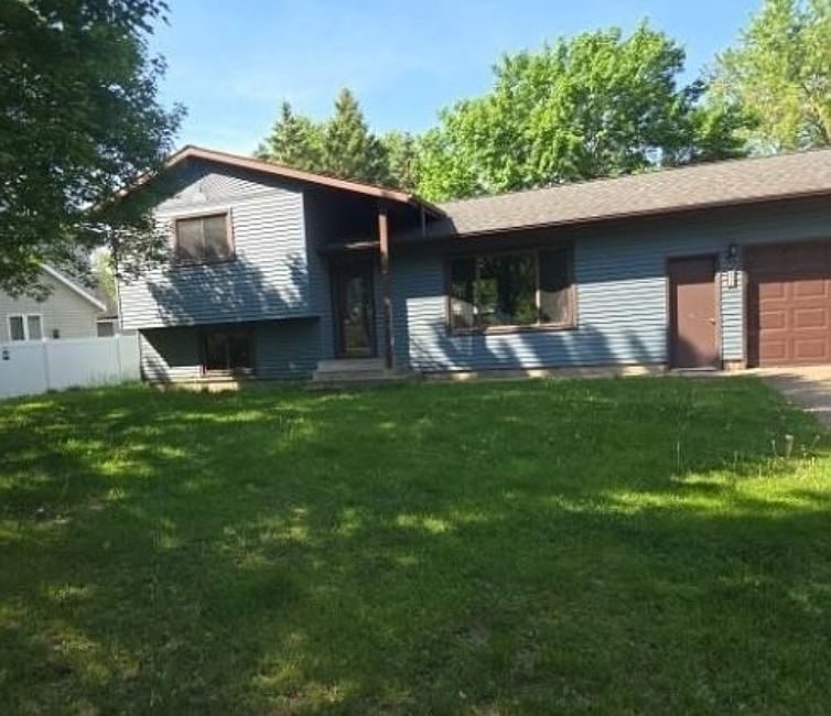 1st image of 831 Cummings Ln