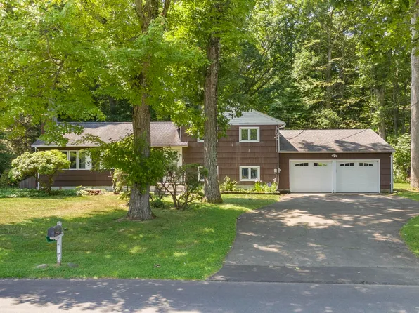 2 Driftwood Lane, Norwalk, CT 06851