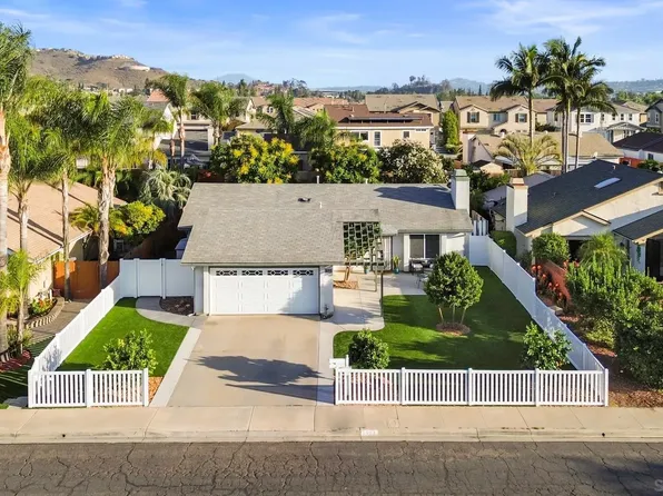 9693 Follett Dr, Santee, CA 92071