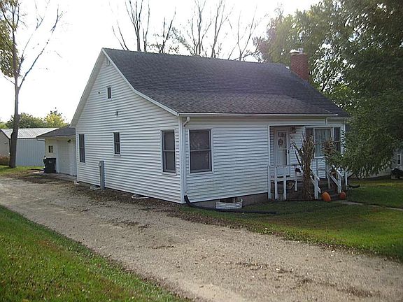 4th image of 445 E Ward St