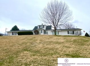 14115 Calhoun Rd, Omaha, NE 68152