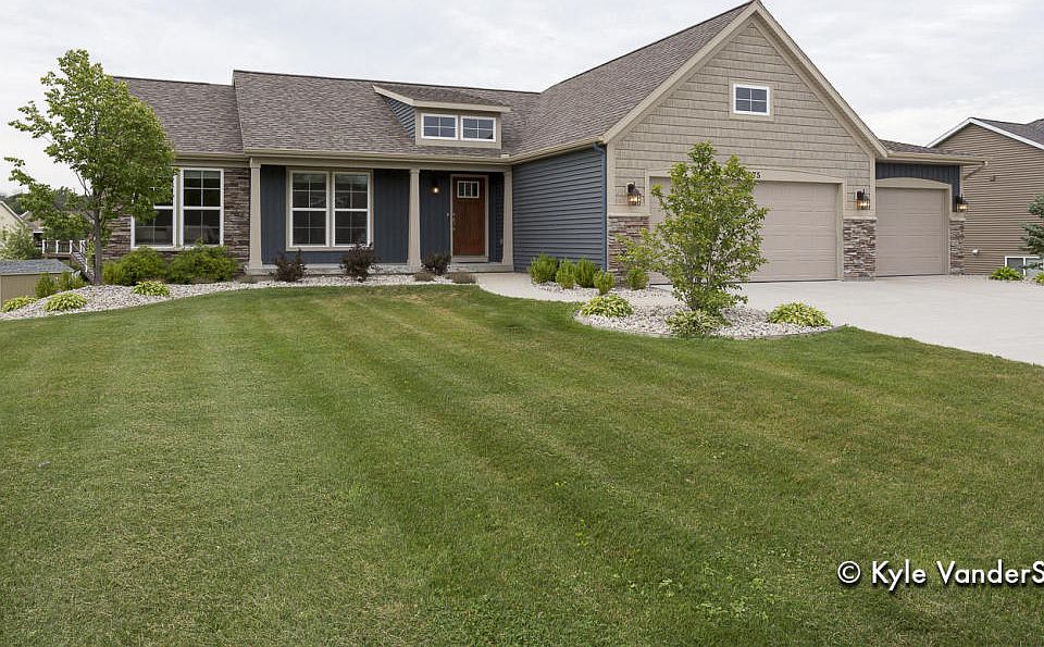1st image of 6975 Yosemite Dr