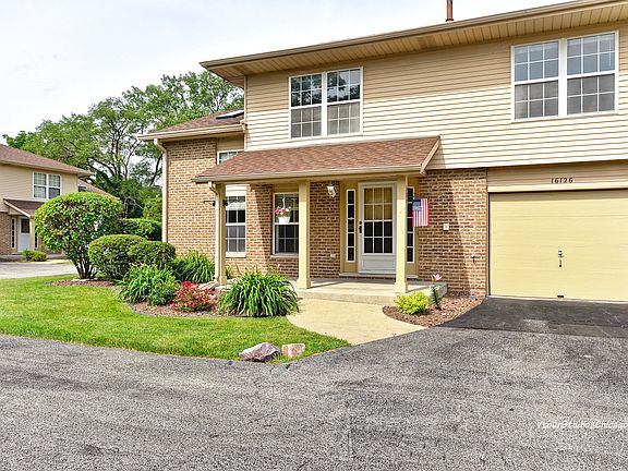 2nd image of 16126 Creekmont Ct