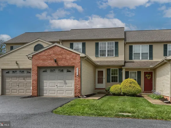 2163 Penn St, Lebanon, PA 17042